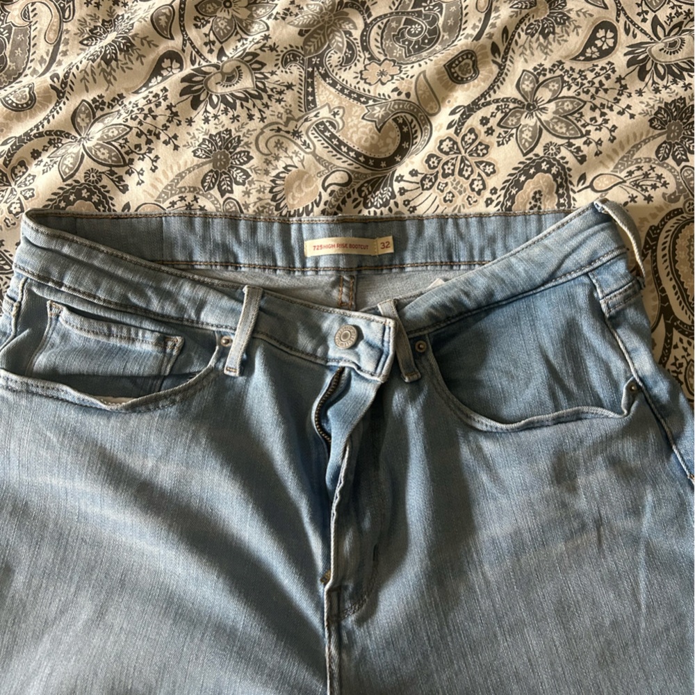 Levi's Light Blue Denim Jeans